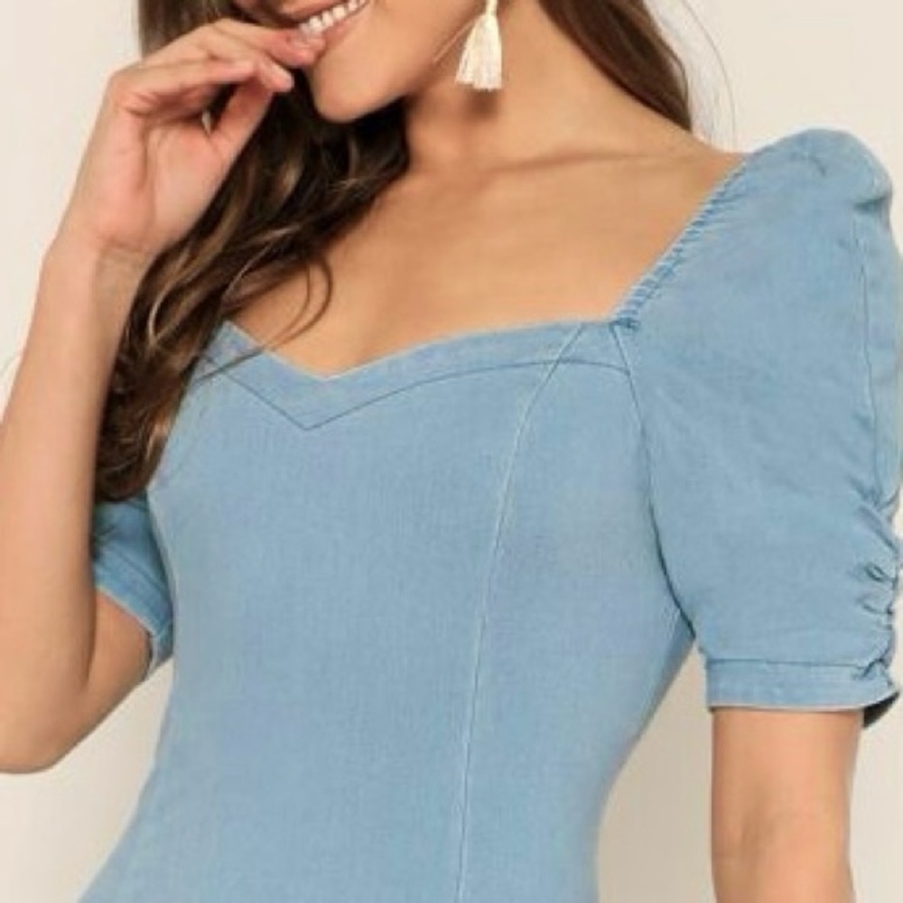 Dolls Kill “Classy Effect” Puff Sleeve Mini Dress – Size Medium